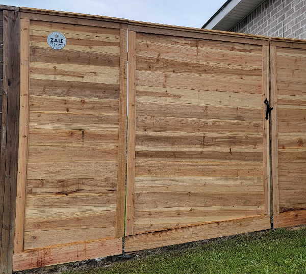 key features of Wood fencing in Slidell Louisiana
